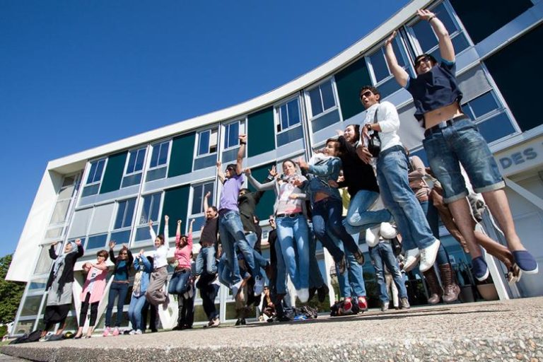 École CAREL - Etudiants de français