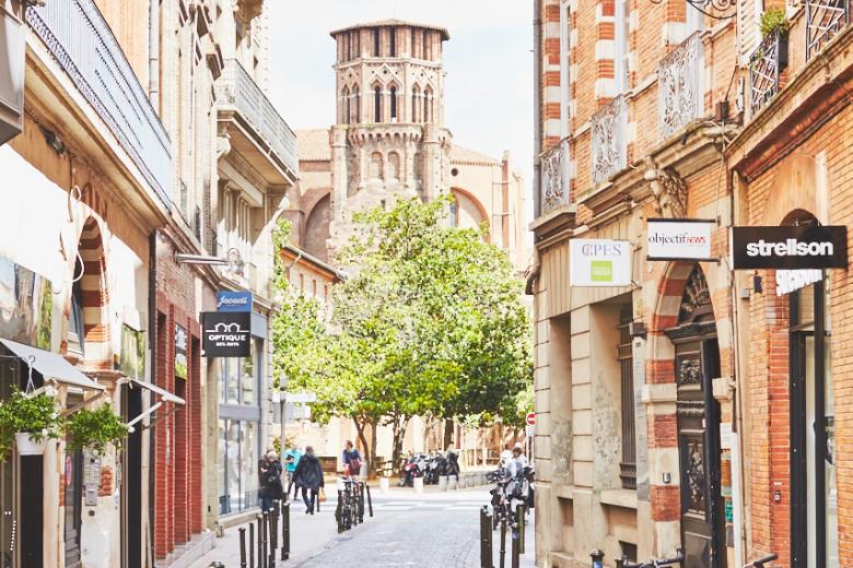 Langue Onze Toulouse - Dans une rue