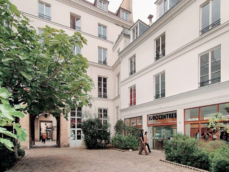 École Eurocentres Paris - Façade extérieure